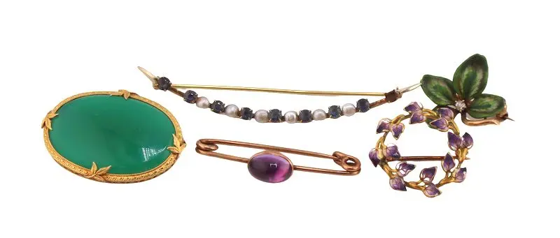 JEWELRY (5) Assorted 14kt Gold Brooches and Pins.