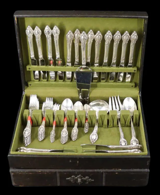 STERLING. Reed & Barton Cameo Sterling Flatware