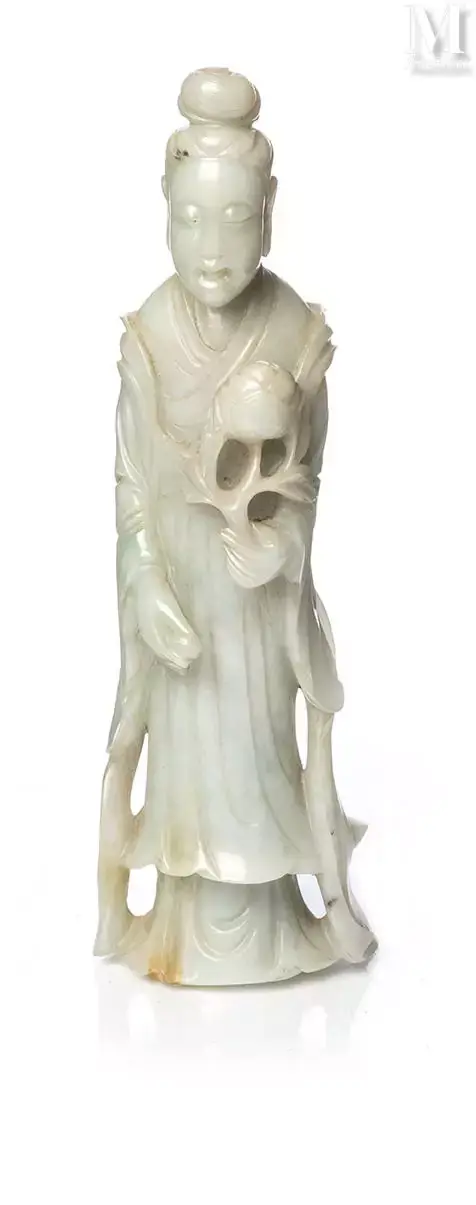 CHINE, XIXe siècle Statuette en jadeite
