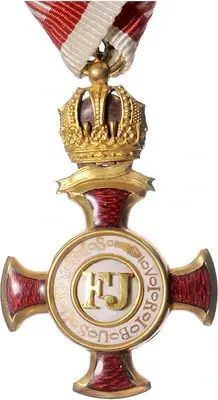 Goldenes Verdienstkreuz mit Krone