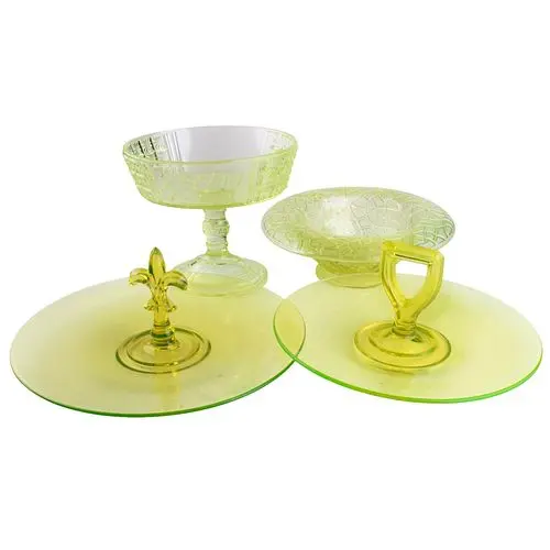 Vaseline Uranium Glass