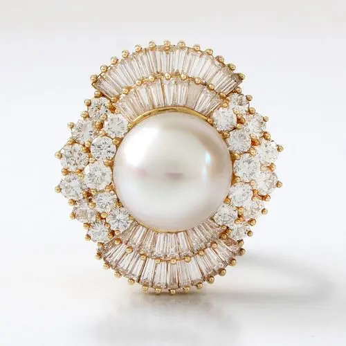 Diamond, Pearl and 18K Ring