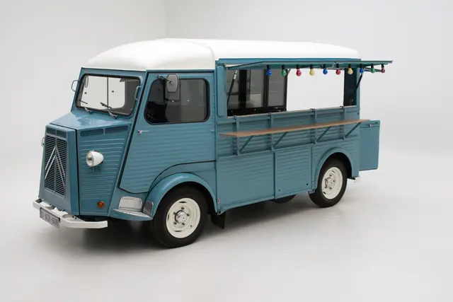 1964 Citroën HY "Champagne truck" No reserve