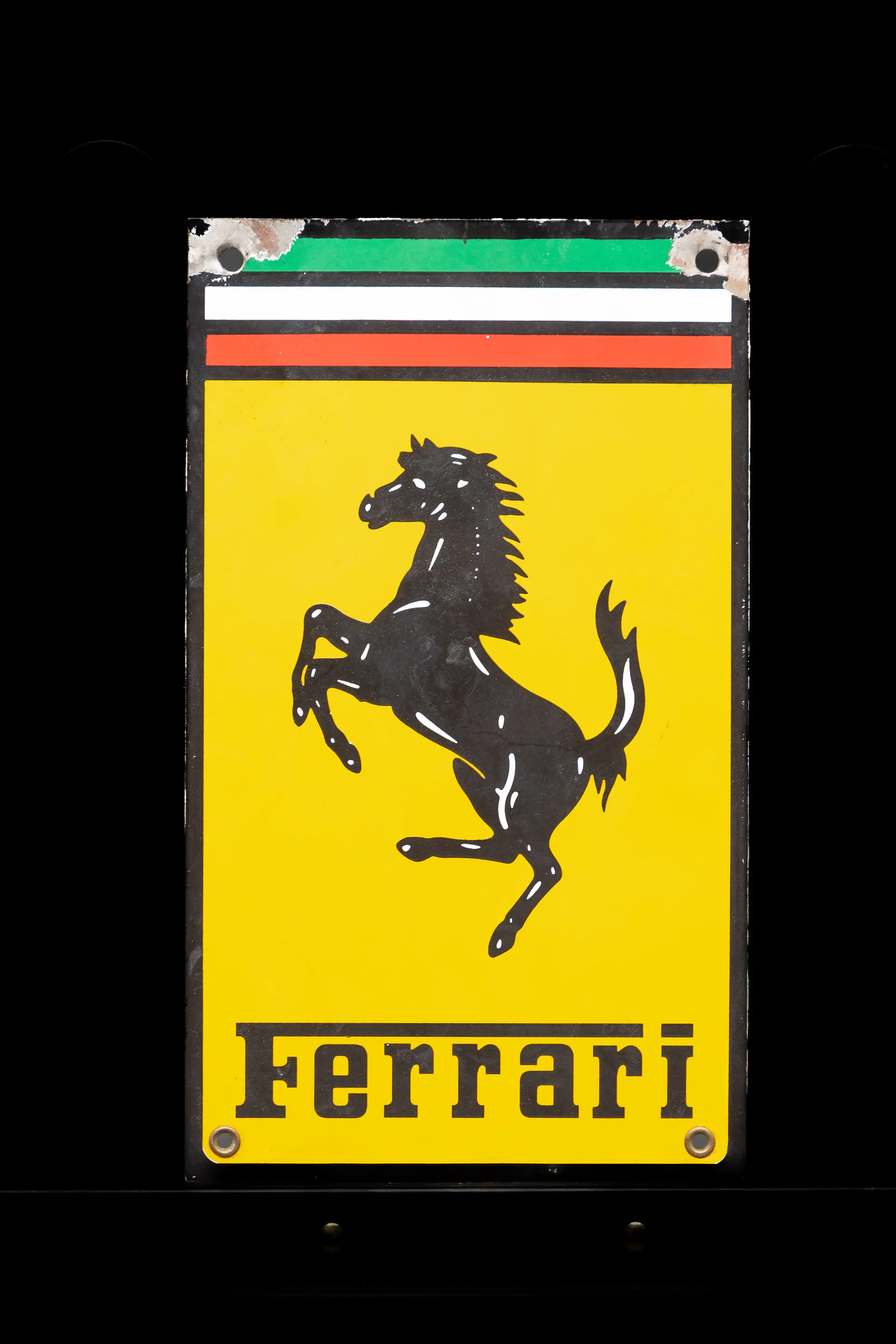 Ferrari – Enamel sign No reserve