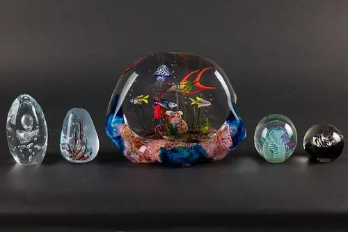 4 Art Glass Paperweights and a Fish Sculpture