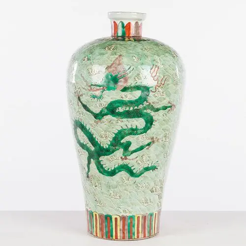 Chinese Red and Green Meiping Vase