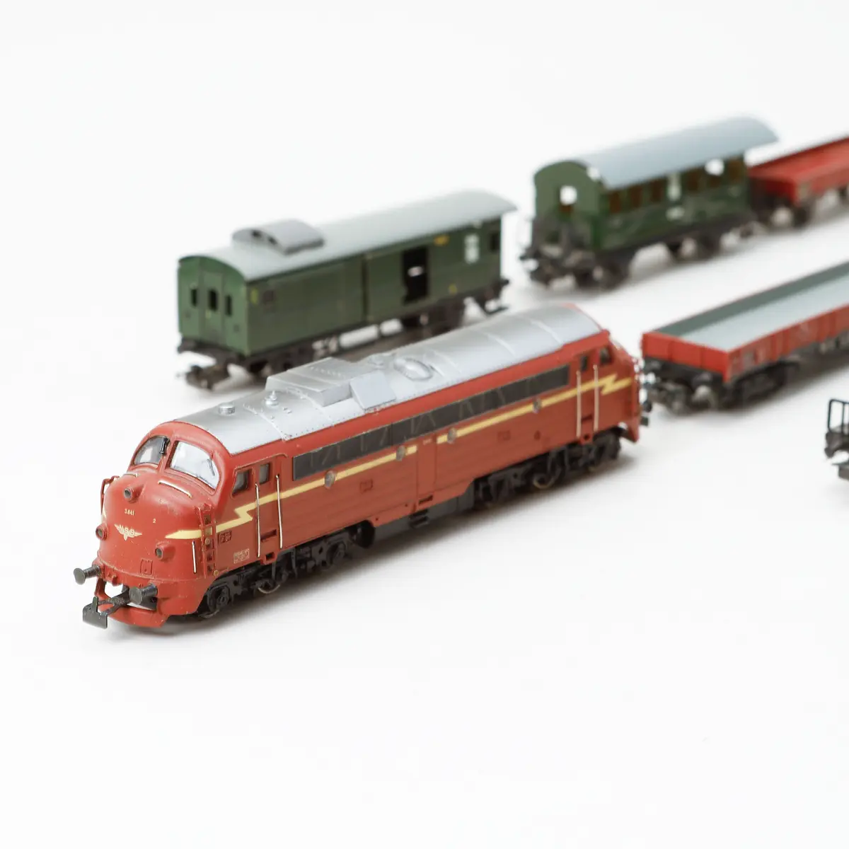MÄRKLIN, lok och 7 vagnar.
