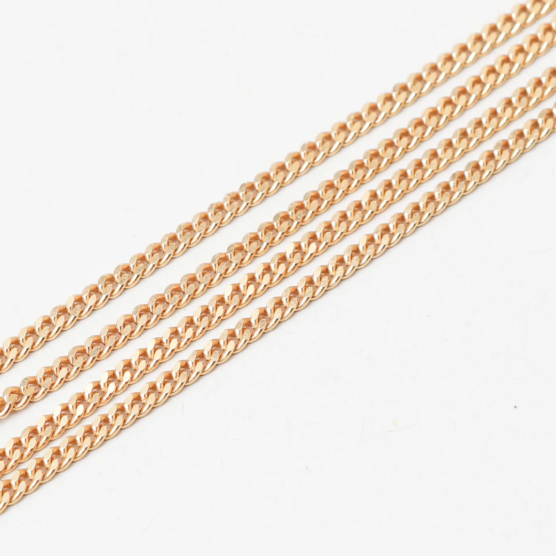 HALSKEDJA, 18k guld, Balestra Italien. Vikt ca 7,6 g.