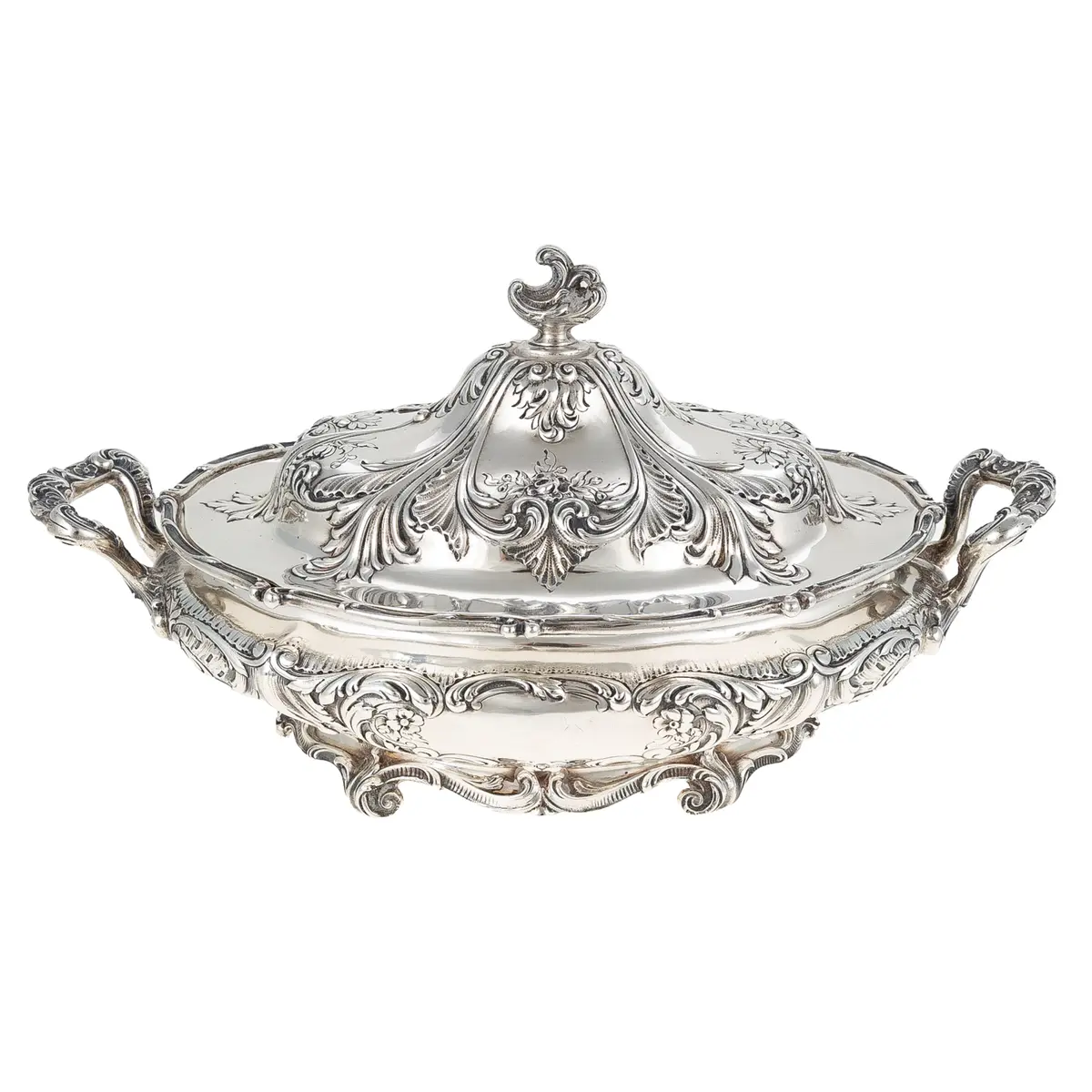 Gorham Sterling Serving Repousse Dish & Cover