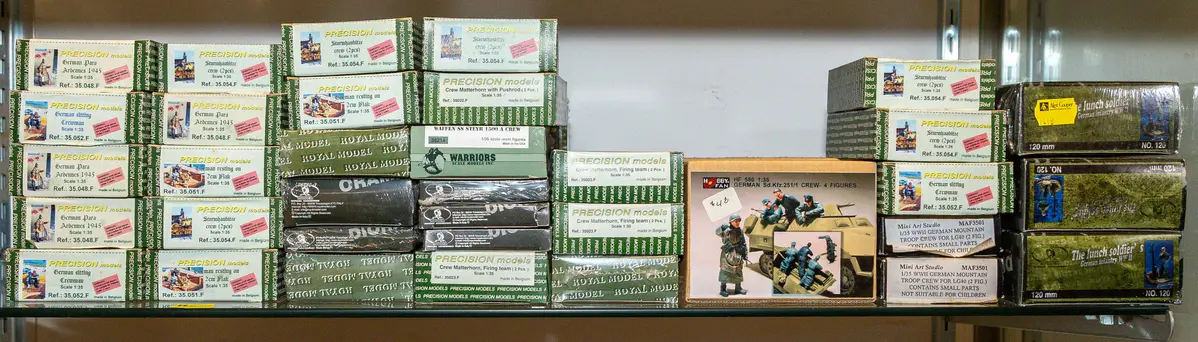 A Large Group of Military Diorama Related Figures