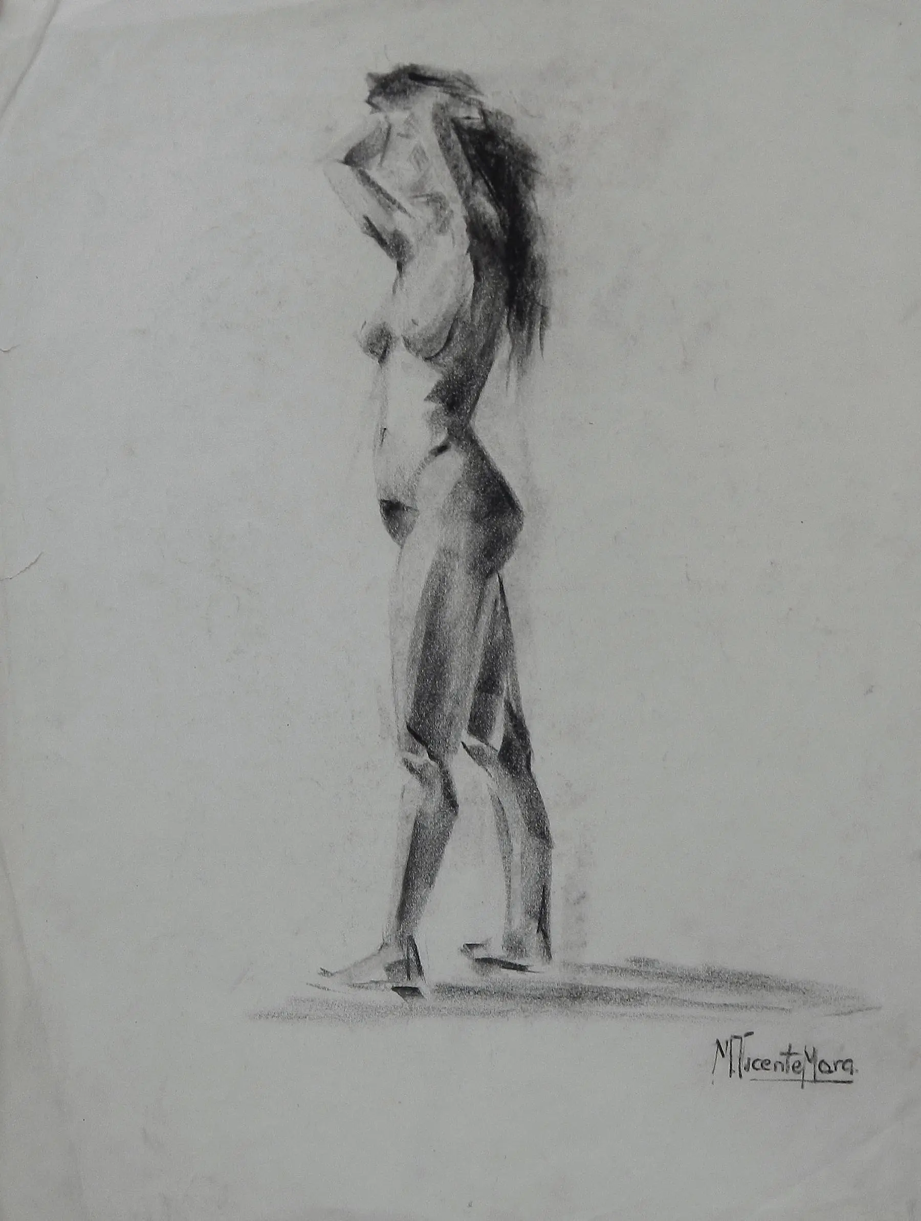 Manuel Vicente Mora. Charcoal on paper. “Female Nude”. Hand-signed. 43x34 cm.