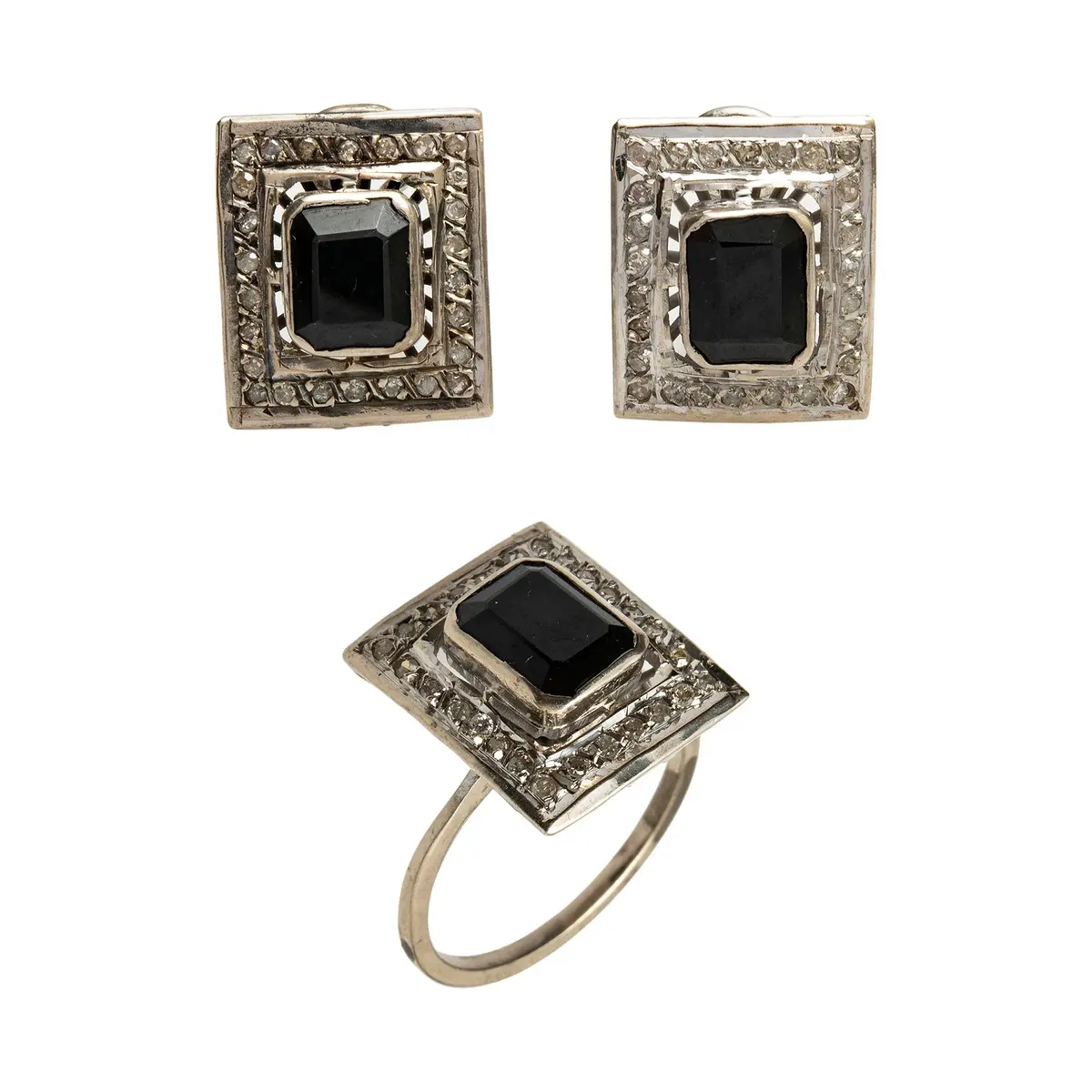 ANILLO Y PAR ARETES CON SIMULANTES Y DIAMANTES EN PLATA PALADIO