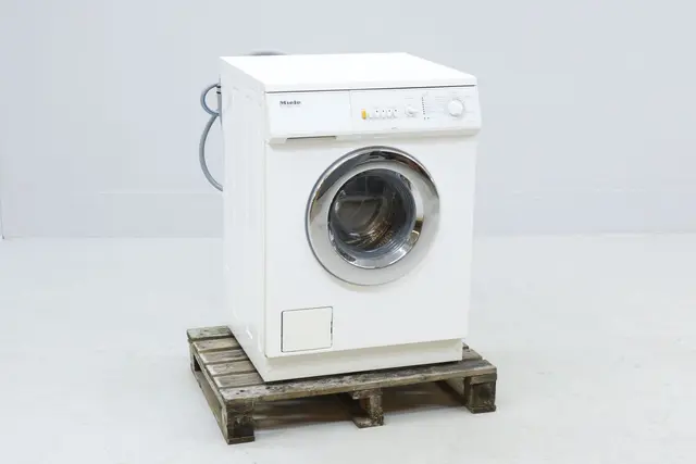 Tvättmaskin, Miele Novotronic W832