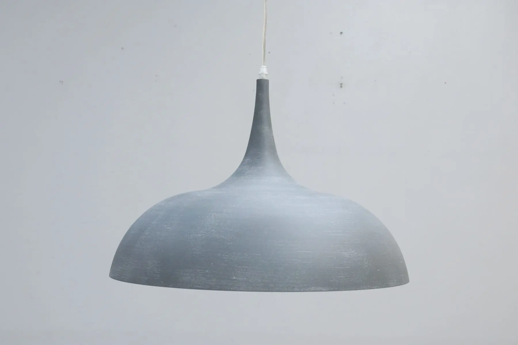 Taklampa, metall