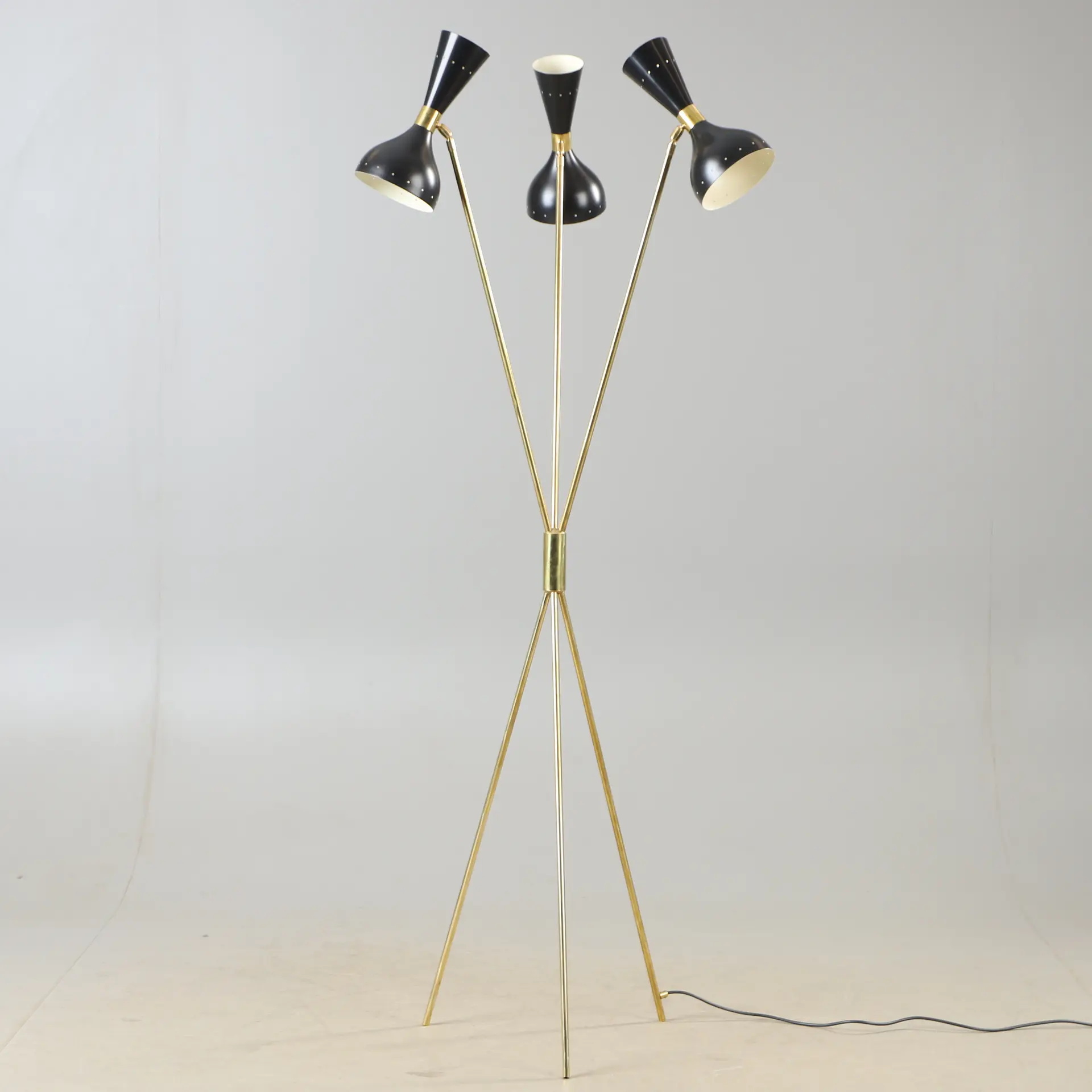 GOLVLAMPA, "Charleston", Luci Progetti, Parma, Italien, samtida.