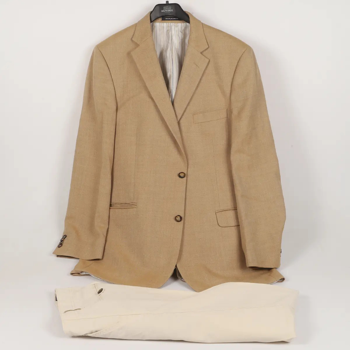 BLAZER OCH CHINOS, ull/silke m. m., bl. a. Oskar Jacobson.