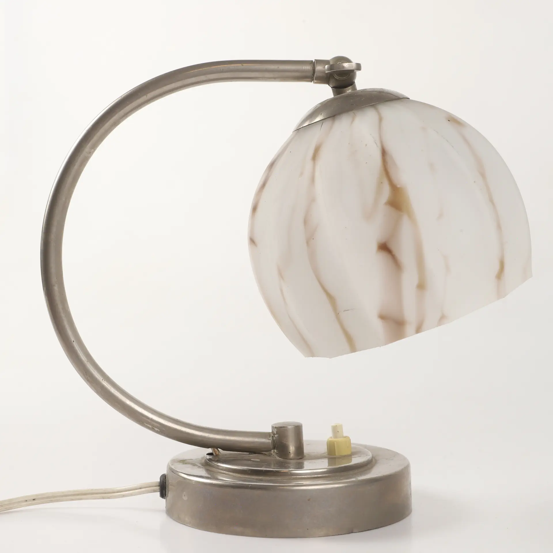 BORDSLAMPA, metall/marmorerat glas, art-deco, märkt DRGM.