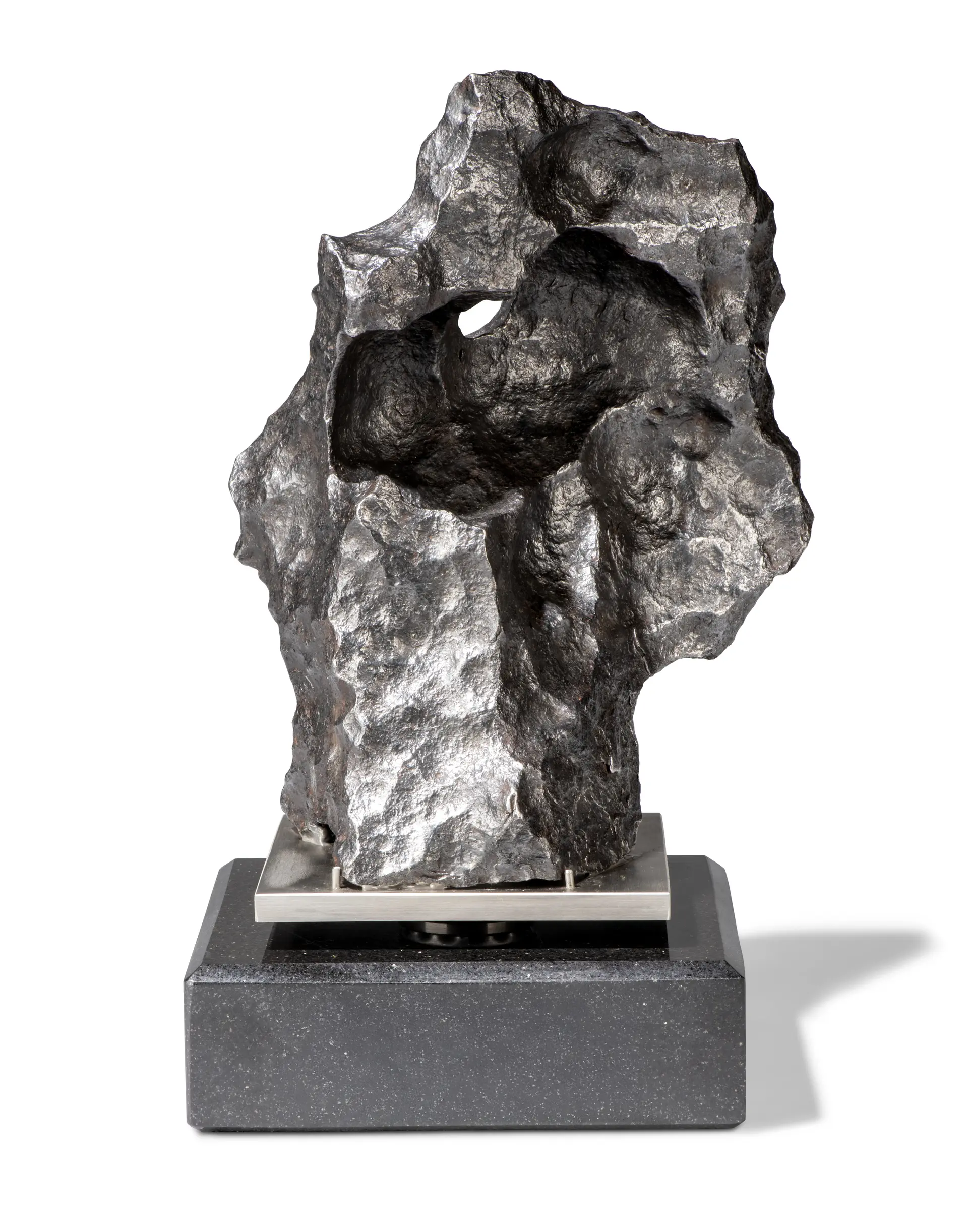 A SCULPTURAL GIBEON METEORITE