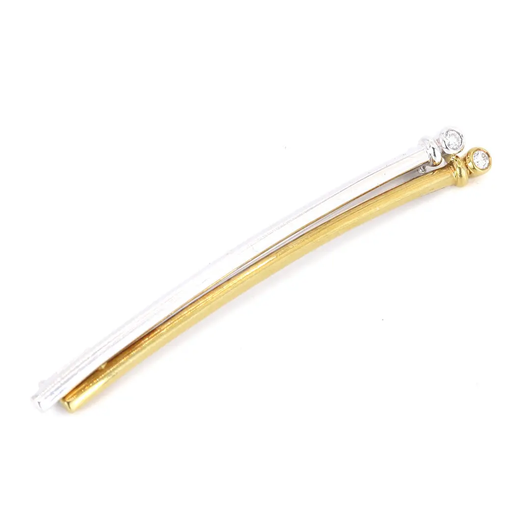 18CT GOLD DIAMOND BROOCH.