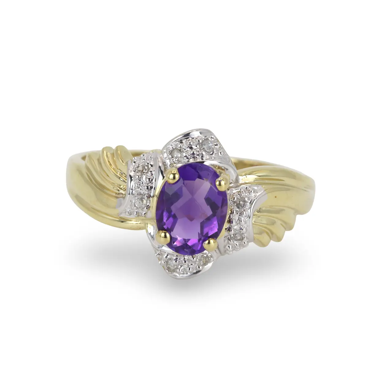 9CT GOLD DIAMOND & AMETHYST RING.