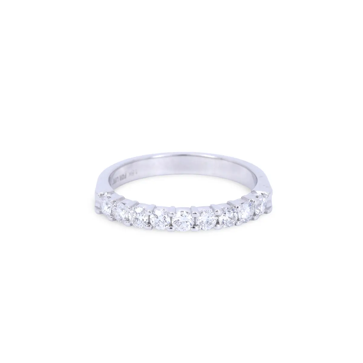 18CT GOLD DIAMOND HALF ETERNITY RING.