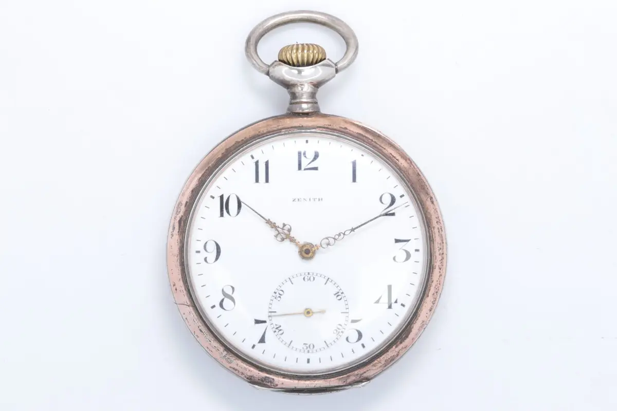 FICKUR, Zenith, underhaltigt silver 800/1000, 1918/1919