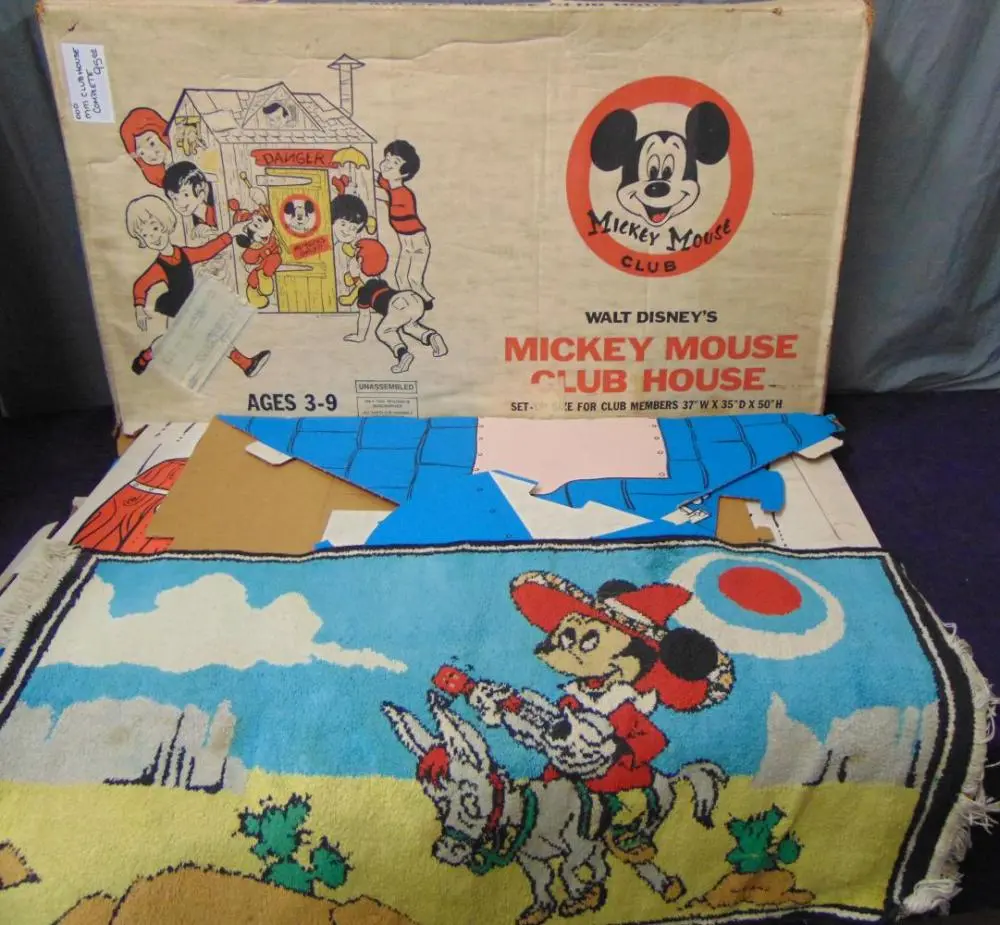 Vtg Disney Mickey Mouse Club House Card Board