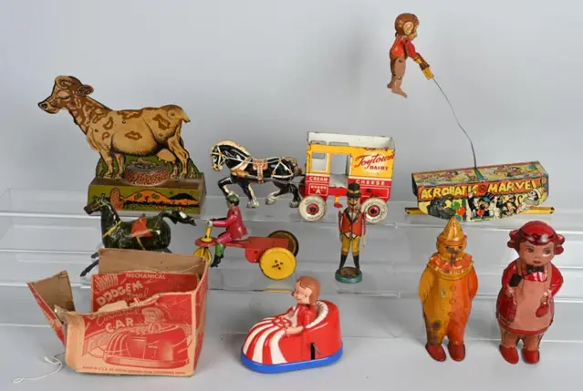LARGE LOT AMERICAN Tin TOYS and PARTS