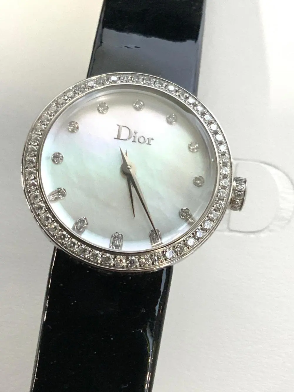 La D de DIOR DIAMOND MOP WATCH, org everything