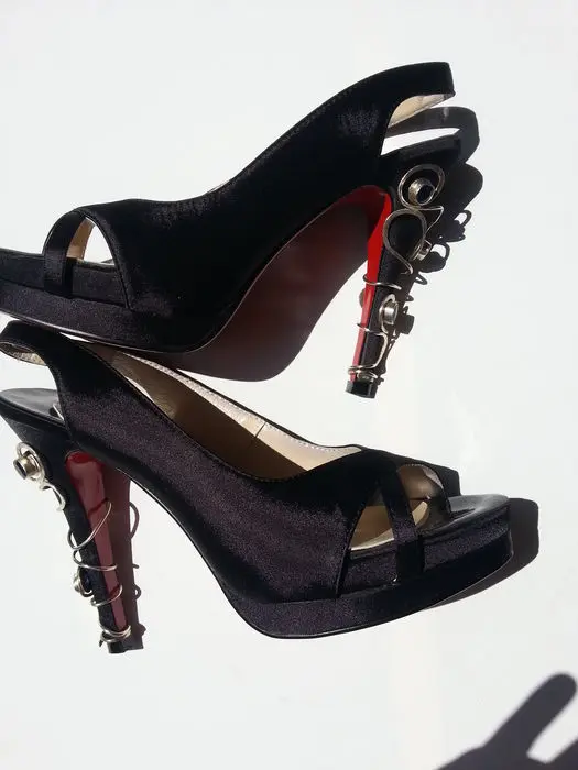 Sir Pol Paris - Silver and sapphires - A pair of women's shoes.