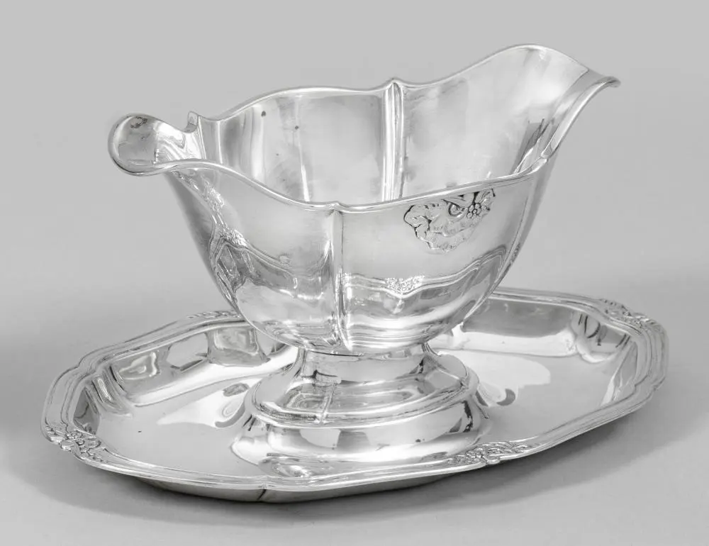 Sauciere im Barockstil