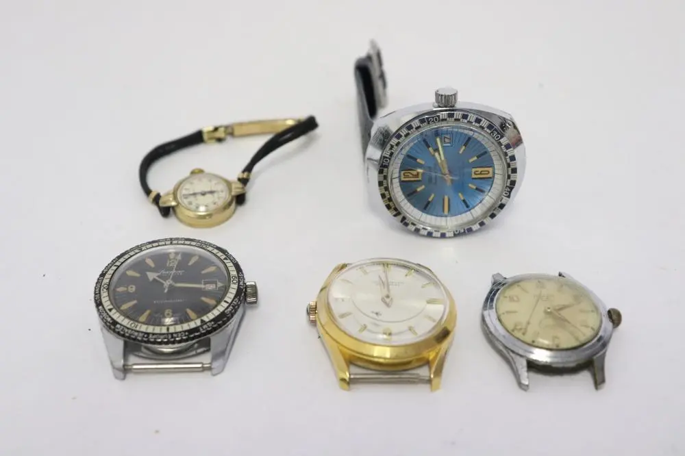 5 vintage watches